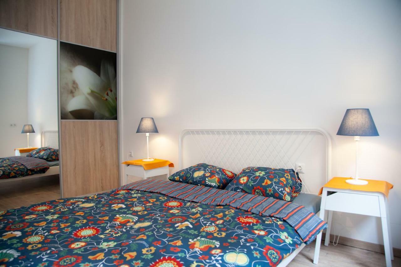 Downtown pedestrian zone apartment Bratysława Zewnętrze zdjęcie